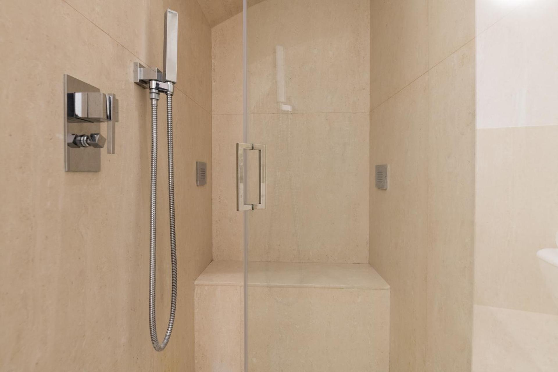 Riccardo Luxury Apartment Bari Exterior photo