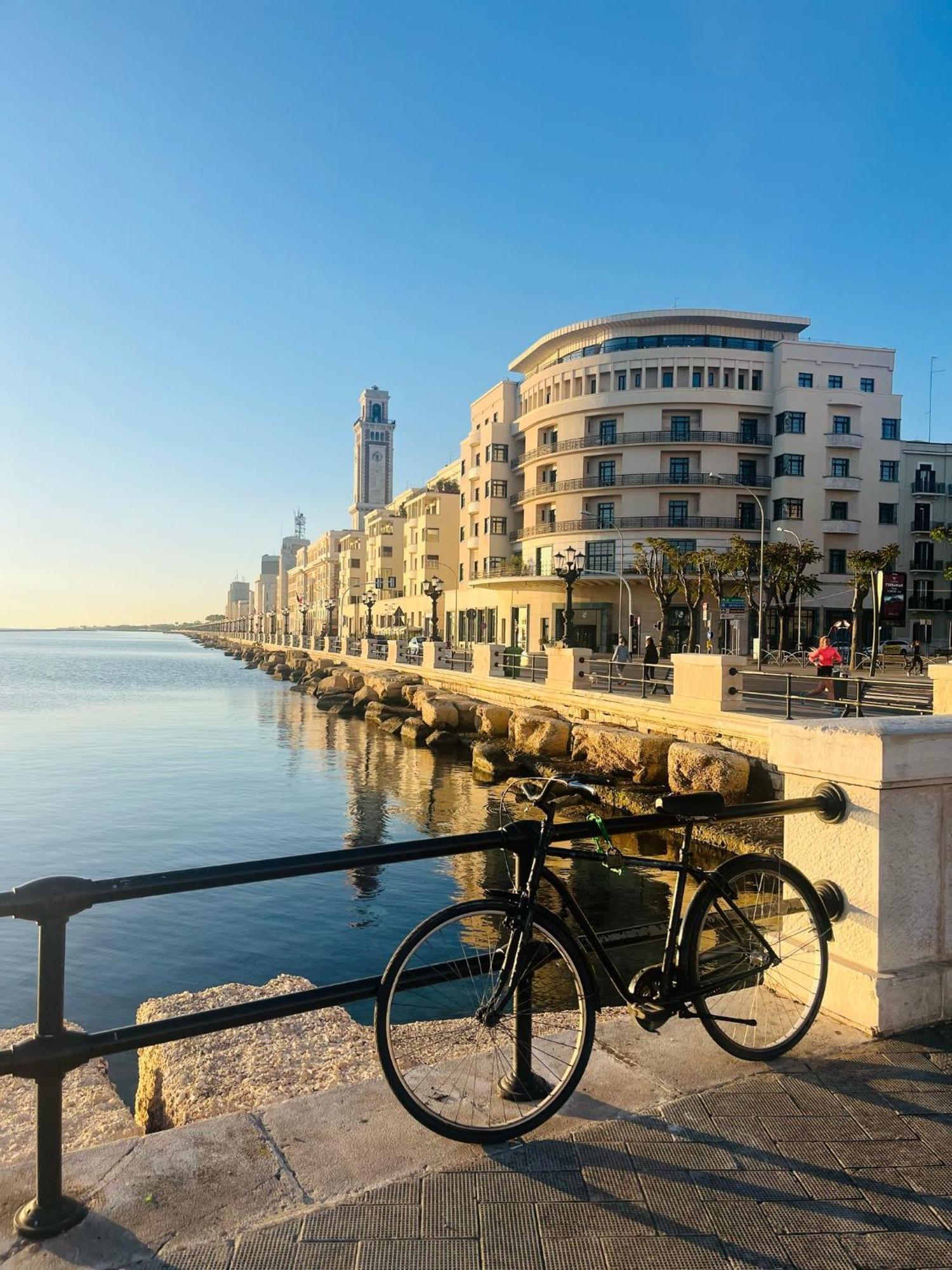 Riccardo Luxury Apartment Bari Exterior photo